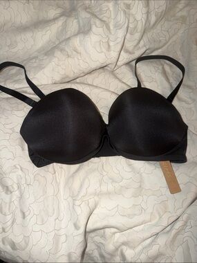 SKIMS Ultimate Push-Up Strapless Bra in Onyx
